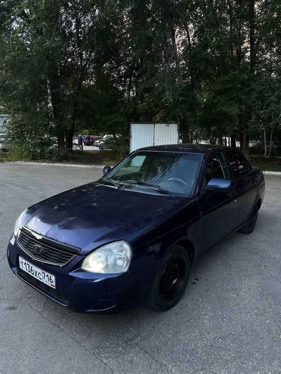 В продаже лада приора 2011 года с рабочим кондером