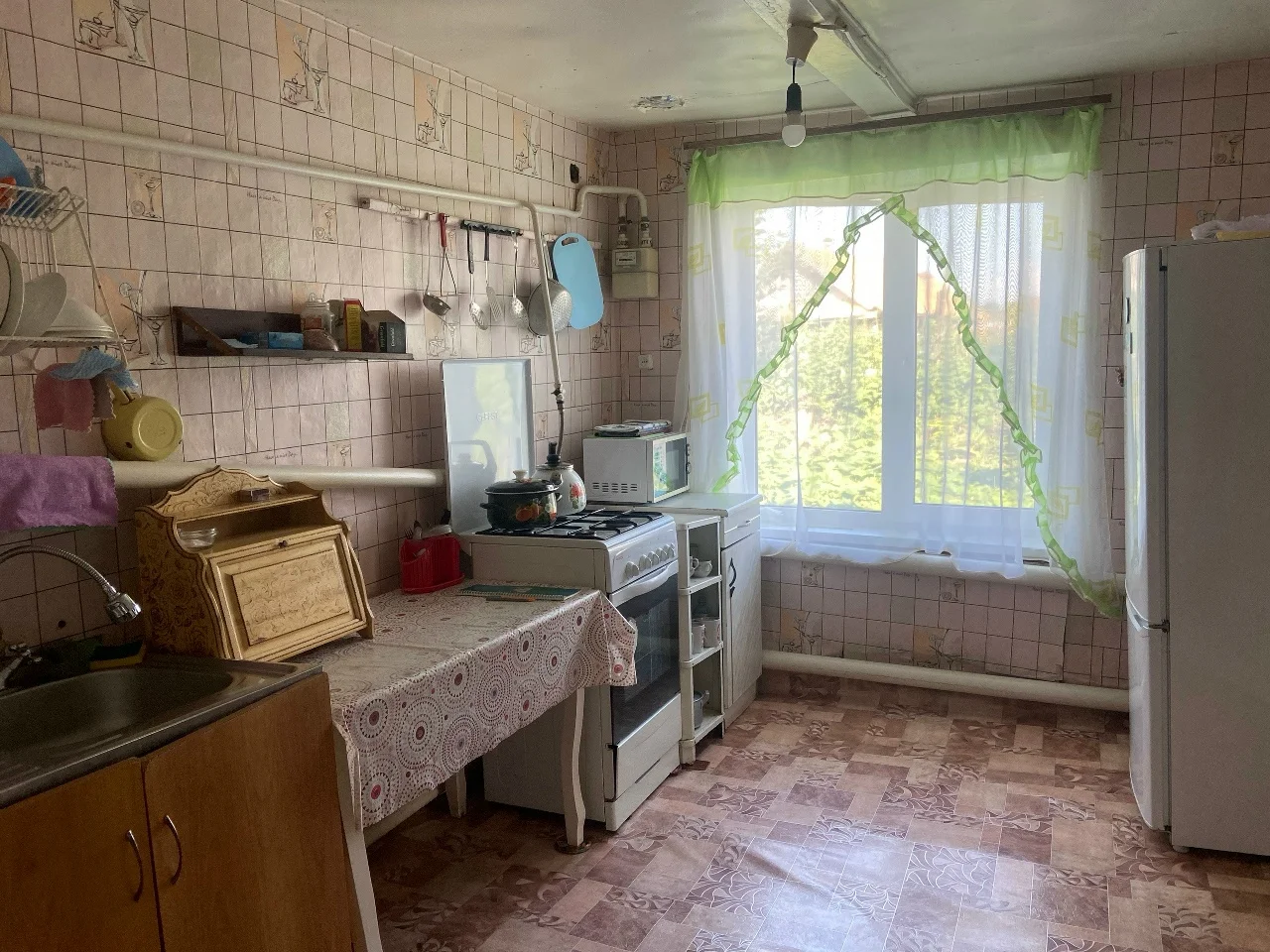 Продается дом с приусадебным участком
