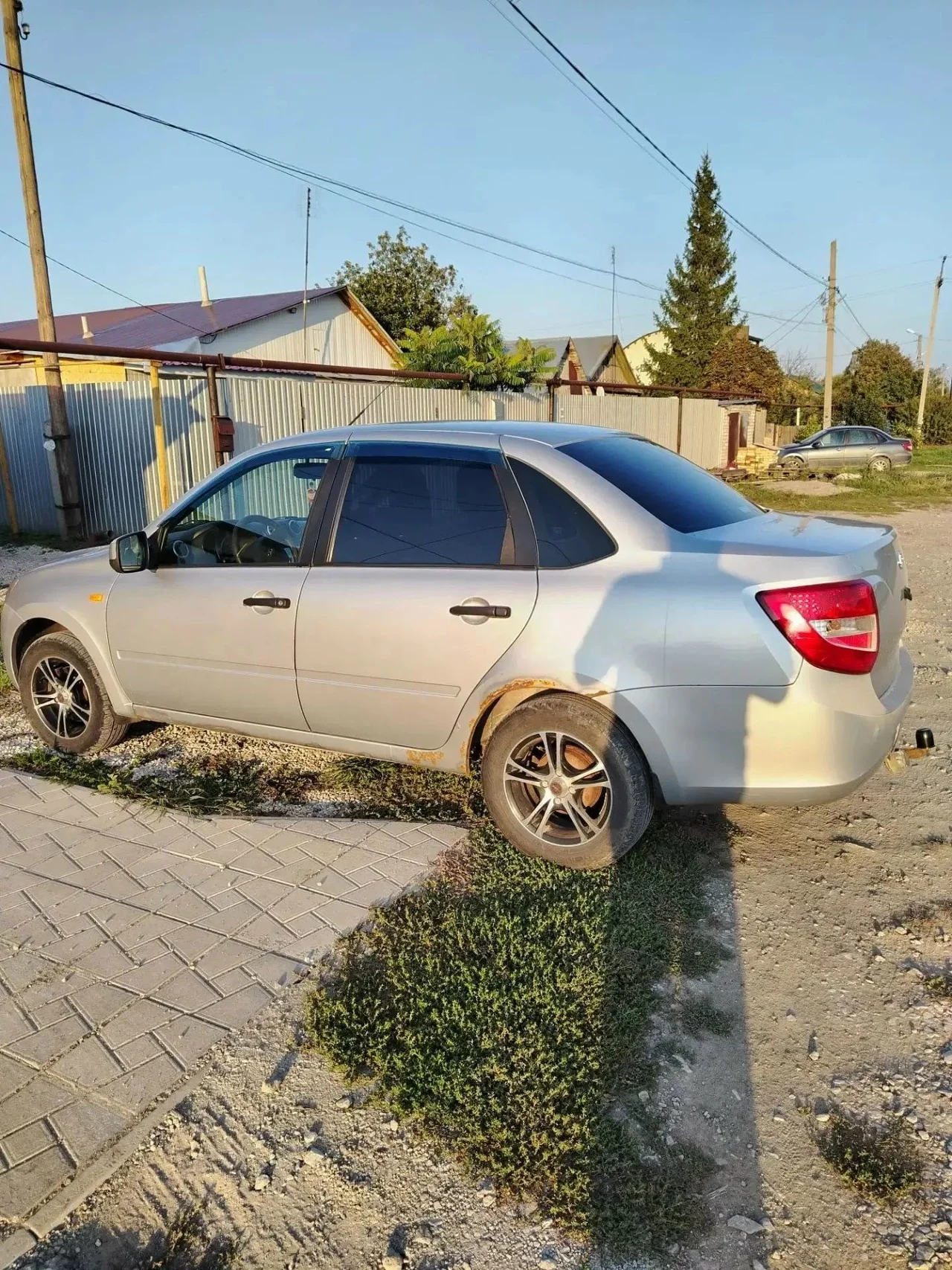 Продам Авто Lada Granta 16кл.2013г комплектации люкс