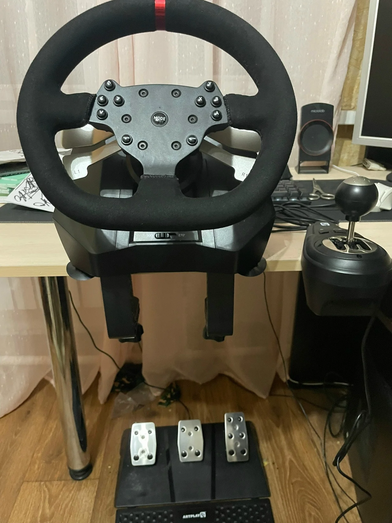 Продам руль игровой