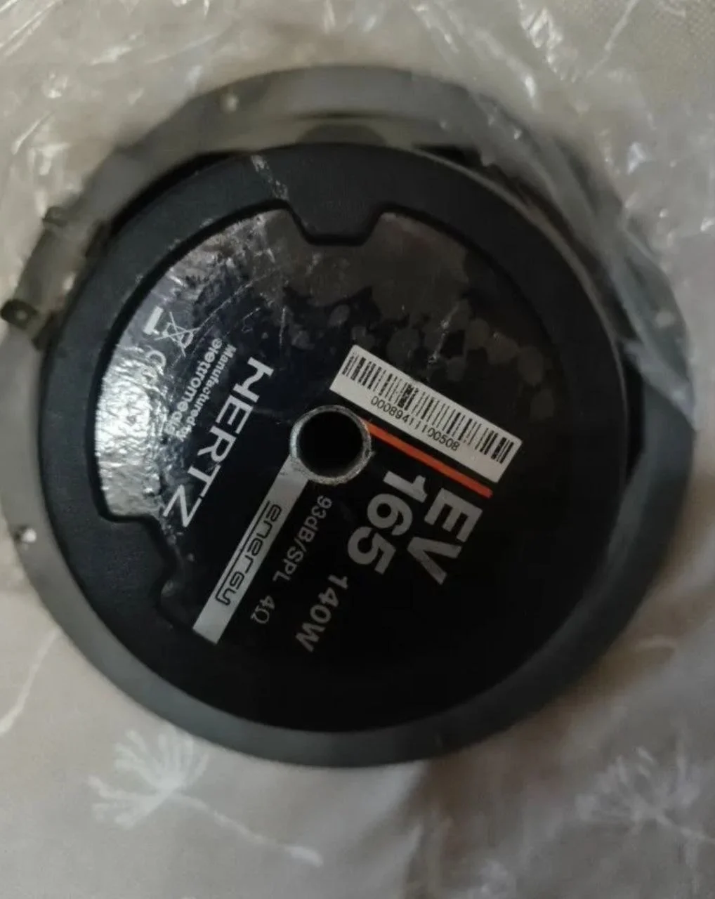 Продам динамики Hertz Ev165