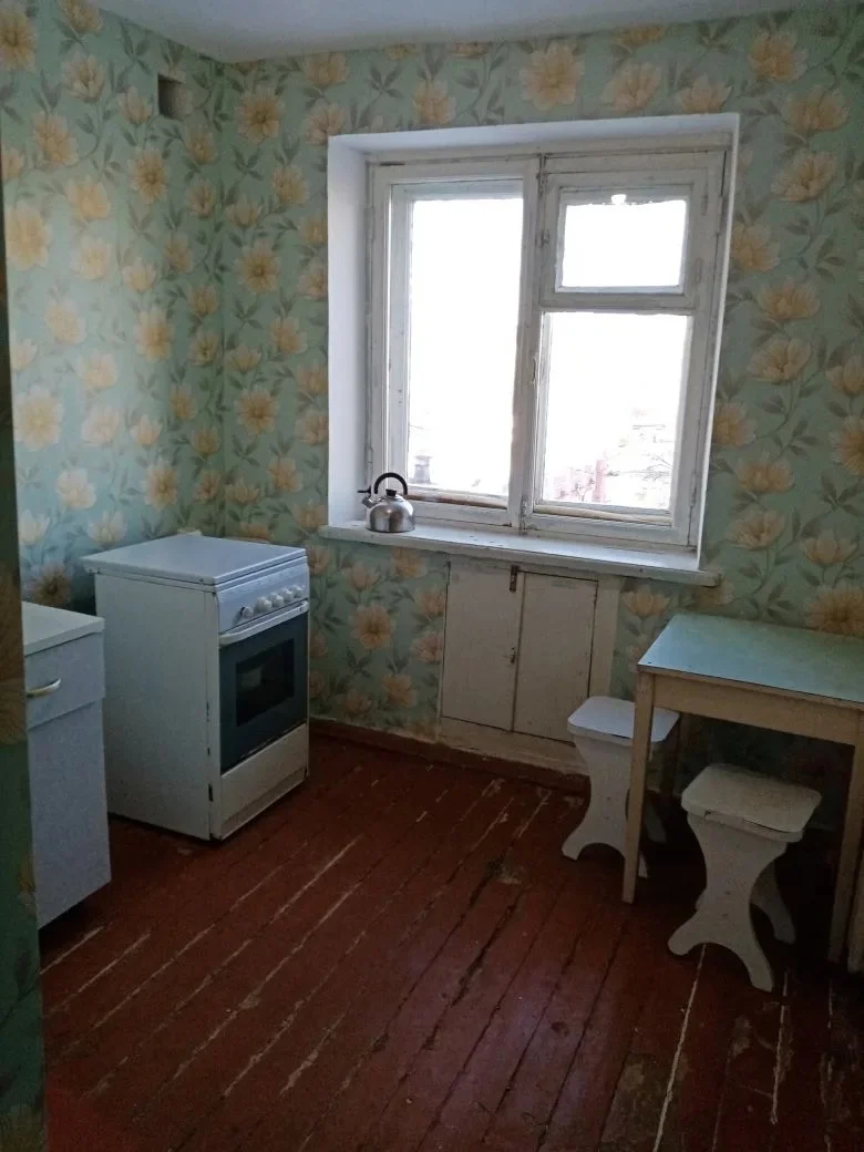 Продажа 1 комн. кв. мкр. В-1
