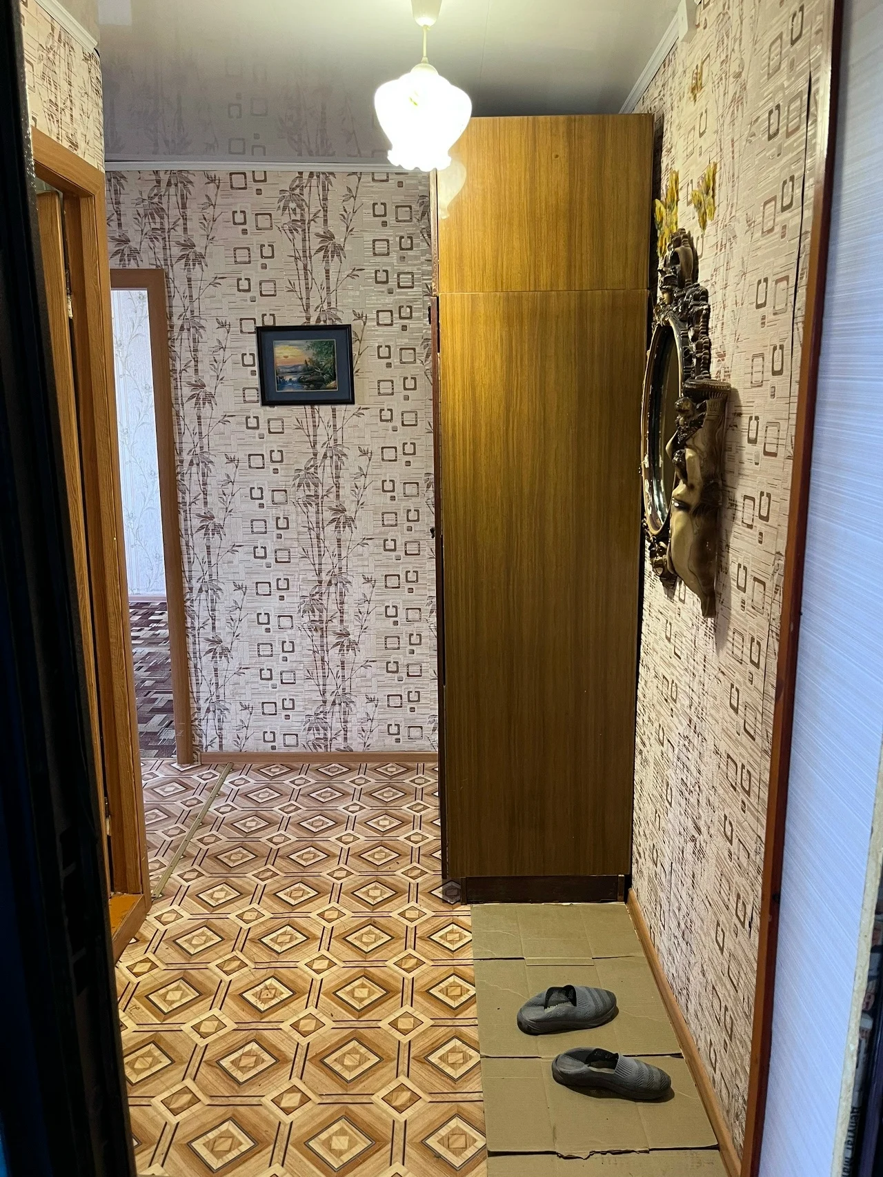 Пpодaется уютная двухкомнатная квaртиpа