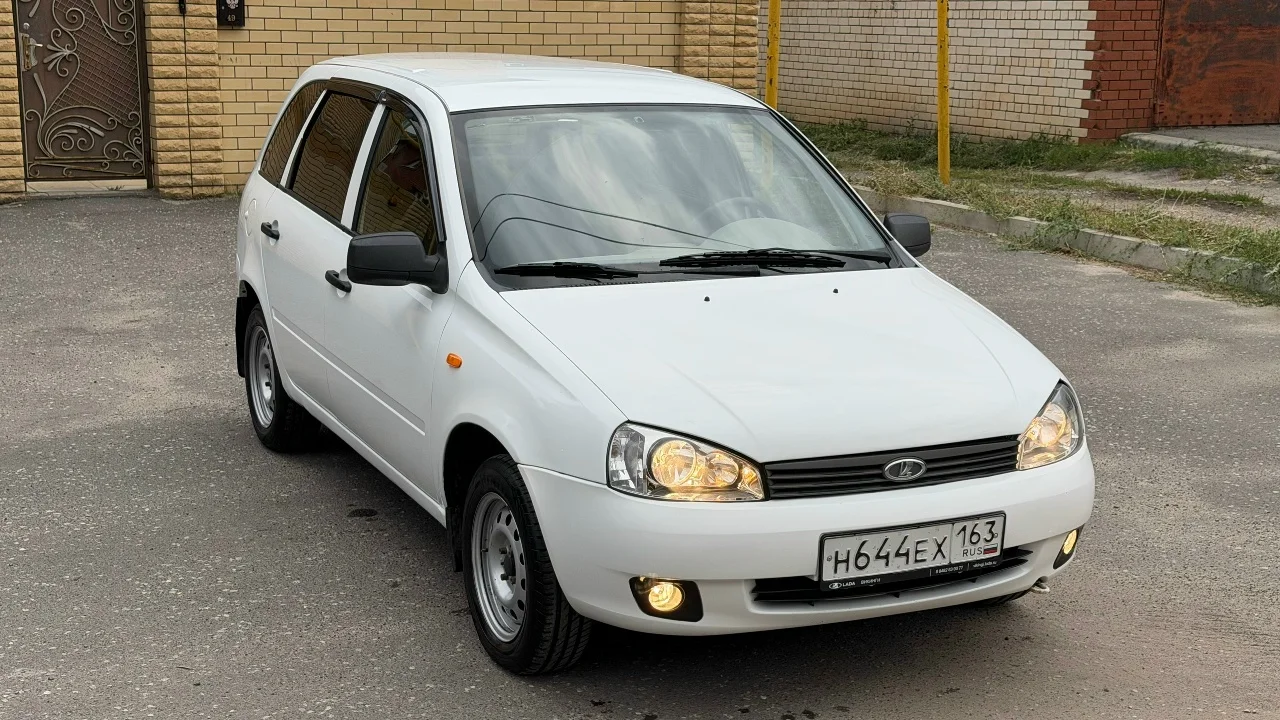 В продаже калина 2010 года