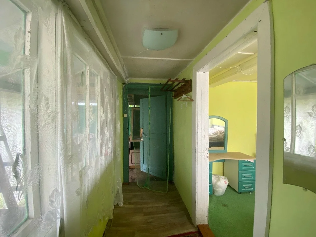 Продается дача, район В-3, на конечной дачной остановке