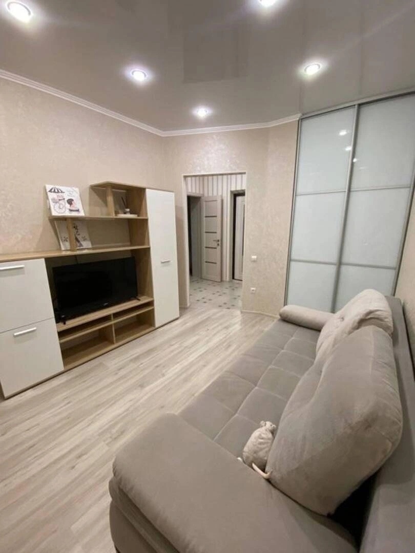 Сдаю квартиру ул. Баныкина, 30 в Тольятти