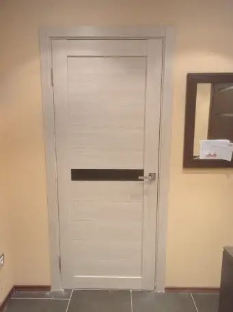 Установка монтаж межкомнатных дверей